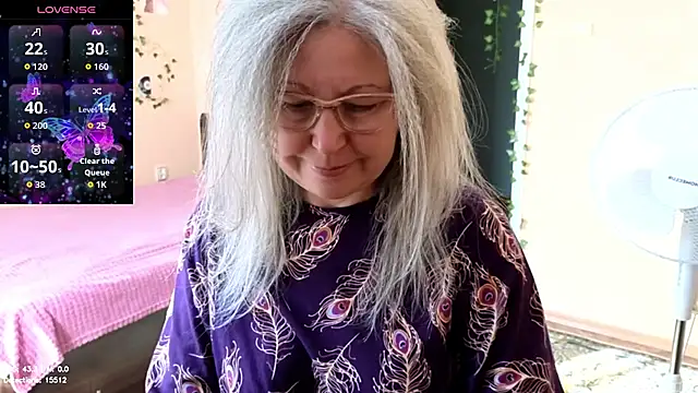 Snapshot of Wane_Witch chatting on July 19, 4:27 am Wane Witch online show from July 19, 4:27 am