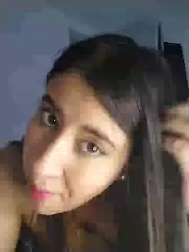 Snapshot of mialorents chatting on March 4, 9:54 pm mialorents online show from March 4, 9:54 pm