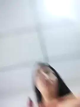 Snapshot of mialorents chatting on March 20, 3:23 am mialorents online show from March 20, 3:23 am