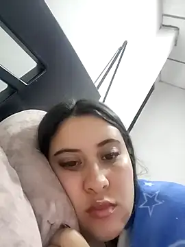 Snapshot of mialorents chatting on September 30, 5:51 pm mialorents online show from September 30, 5:51 pm