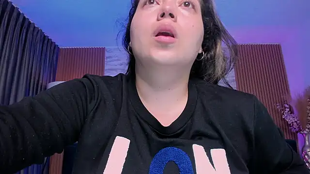 heidy johns online show from November 15, 3:15 am