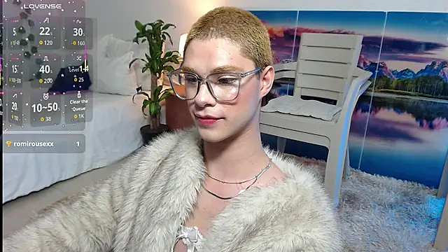 Snapshot of juanes_puthee chatting on October 1, 10:32 am juanes puthee online show from October 1, 10:32 am