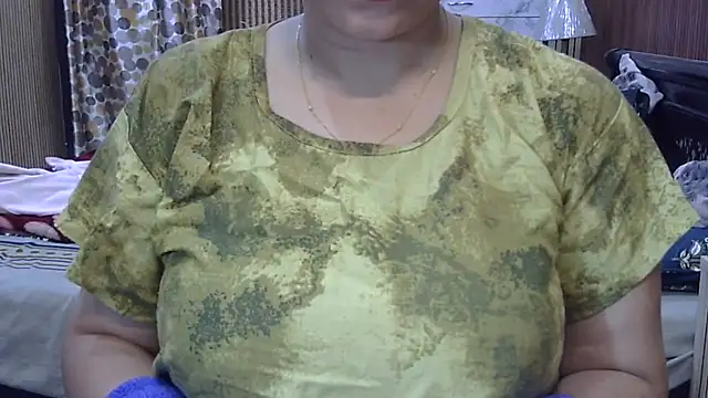 Snapshot of Hot_Anshi120 chatting on June 25, 5:12 am Hot Anshi120 online show from June 25, 5:12 am
