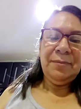 victoria wayne online show from September 18, 10:17 am