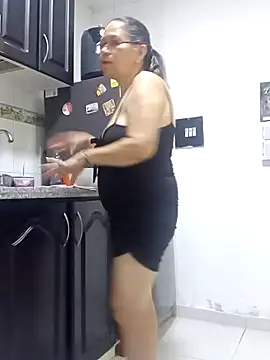 victoria wayne online show from September 20, 10:49 am