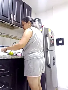 victoria wayne online show from September 23, 10:51 am