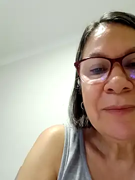 victoria wayne online show from February 11, 10:09 am