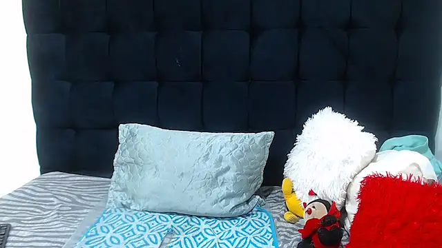 TaurusClitCake online show from October 20, 4:29 pm