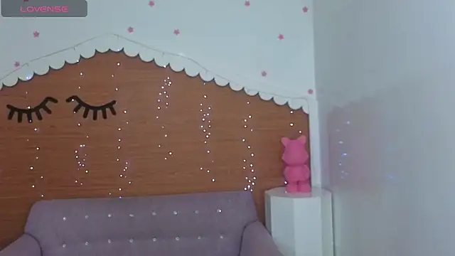 emma wockll t online show from April 8, 1:33 pm