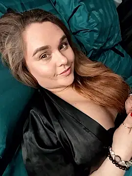 Juicy PeachLux online show from January 12, 4:12 pm