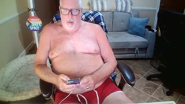 superbearboss online show from May 31, 2:31 am