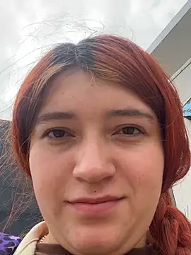 Karina Leon online show from February 17, 6:36 pm