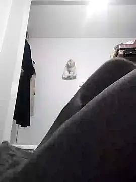 saraaxx1 online show from November 26, 10:38 am