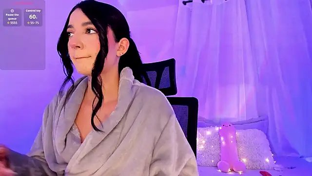 Hi Soyfer online show from September 25, 9:07 pm