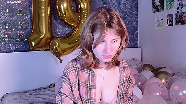 Cute Cate404 online show from April 15, 2:07 am