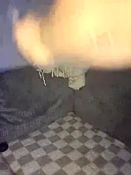 Snapshot of Saucy-Serenity chatting on October 27, 8:24 pm Saucy-Serenity online show from October 27, 8:24 pm