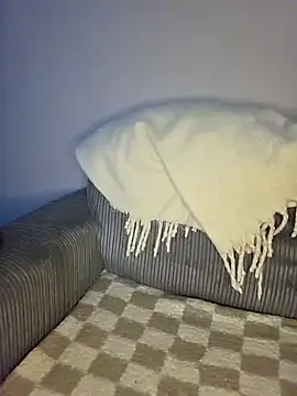 Snapshot of Saucy-Serenity chatting on October 29, 8:32 pm Saucy-Serenity online show from October 29, 8:32 pm