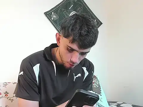 samevansx  online show from March 19, 2:10 pm