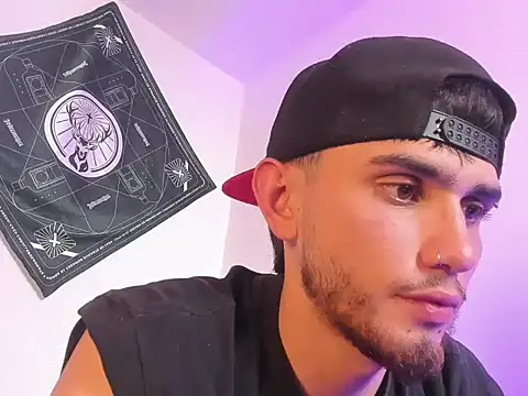 samevansx  online show from March 26, 6:46 pm