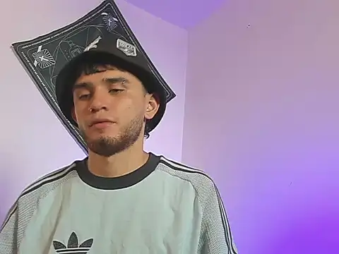 samevansx  online show from April 1, 6:16 pm