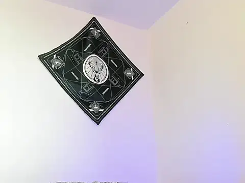 samevansx  online show from April 11, 3:49 pm