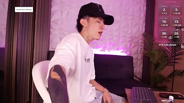 troy rouge online show from November 19, 7:25 pm