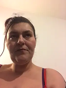 Snapshot of Curvy-Essex-Milf chatting on March 21, 12:51 am Curvy-Essex-Milf online show from March 21, 12:51 am