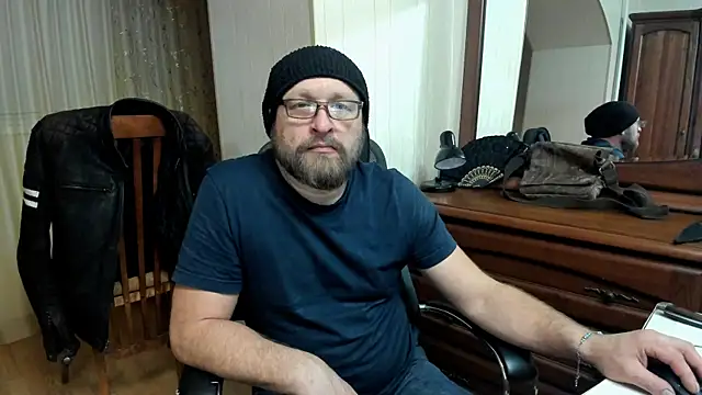 Grandor M online show from March 12, 3:07 pm