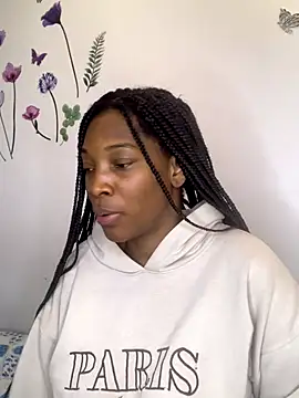 Nahomy gree online show from December 2, 5:24 am