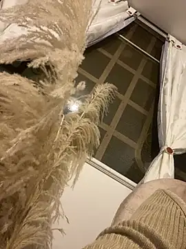 Luna-nevada online show from February 20, 12:07 am