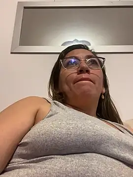 Luna-nevada online show from March 8, 2:04 am