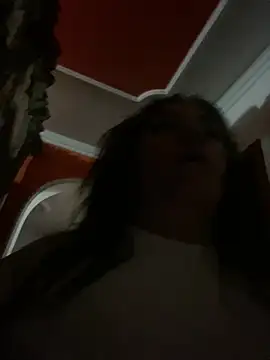 Snapshot of Luna-nevada chatting on May 6, 10:42 am Luna-nevada online show from May 6, 10:42 am