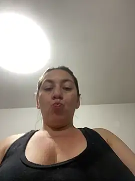 Snapshot of Luna-nevada chatting on May 30, 3:14 am Luna-nevada online show from May 30, 3:14 am