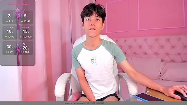 Snapshot of SHADY_STONE chatting on March 14, 11:00 pm SHADY STONE online show from March 14, 11:00 pm