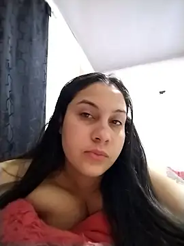 esmeralda jadees online show from January 17, 1:05 pm