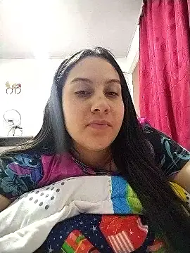 esmeralda jadees online show from January 18, 2:21 pm