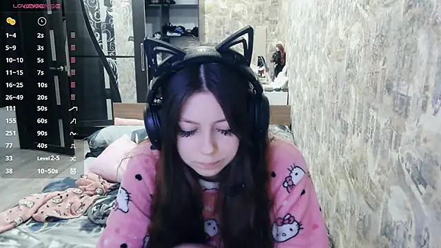 Snapshot of RendyDow chatting on November 26, 8:04 am RendyDow online show from November 26, 8:04 am