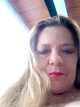 Snapshot of Karlaa_anki chatting on March 11, 5:57 pm Karlaa anki online show from March 11, 5:57 pm