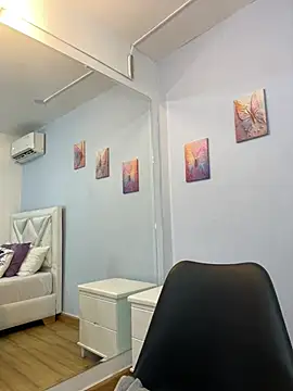 SophiaQueens online show from July 11, 8:44 pm