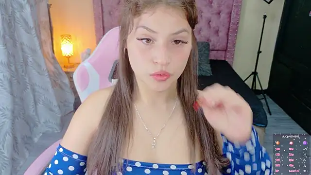 Snapshot of sweet__thang chatting on May 3, 4:18 am sweet thang online show from May 3, 4:18 am