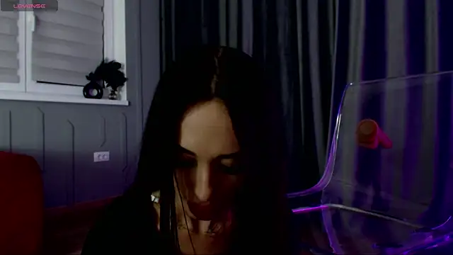 reinakylie online show from March 21, 7:57 pm