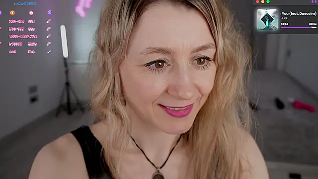   Milana     online show from March 24, 5:29 pm