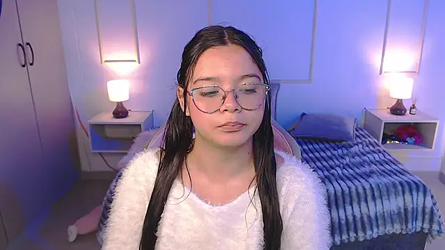 Snapshot of lilly_1948 chatting on March 22, 3:09 am lilly 1948 online show from March 22, 3:09 am
