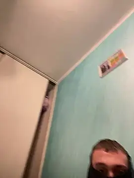 Snapshot of milan8886 chatting on March 17, 1:03 am milan8886 online show from March 17, 1:03 am