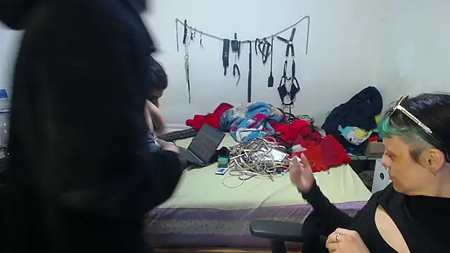 Snapshot of freyaa_sorcerees chatting on March 18, 4:15 am freyaa sorcerees online show from March 18, 4:15 am