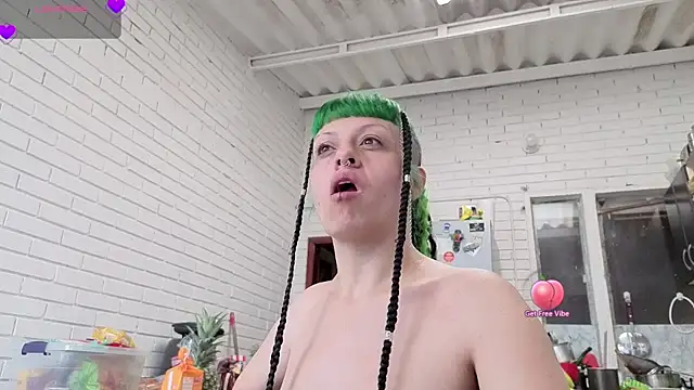 Snapshot of freyaa_sorcerees chatting on September 11, 2:39 pm freyaa sorcerees online show from September 11, 2:39 pm