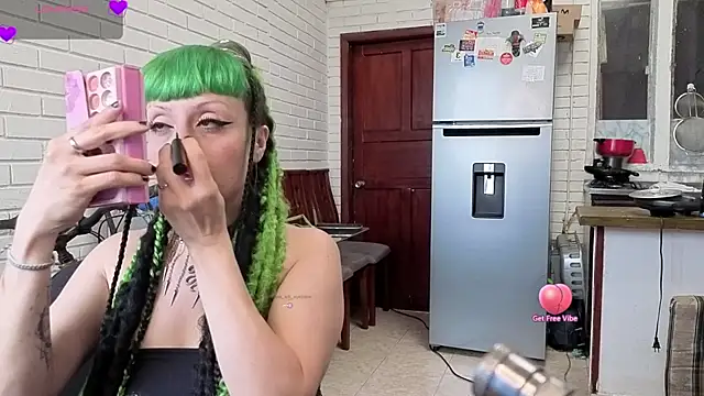 Snapshot of freyaa_sorcerees chatting on October 4, 7:01 pm freyaa sorcerees online show from October 4, 7:01 pm