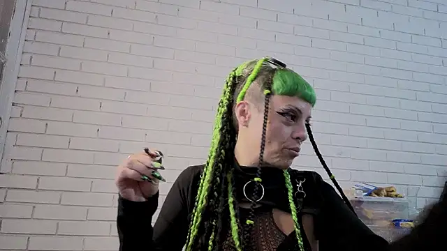 Snapshot of freyaa_sorcerees chatting on October 26, 1:55 am freyaa sorcerees online show from October 26, 1:55 am