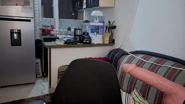 Snapshot of freyaa_sorcerees chatting on October 31, 4:57 am freyaa sorcerees online show from October 31, 4:57 am