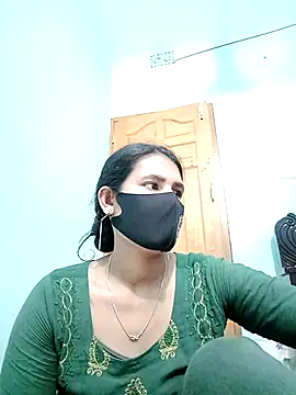 Snapshot of Hot-Nipa chatting on March 14, 4:51 pm Hot-Nipa online show from March 14, 4:51 pm